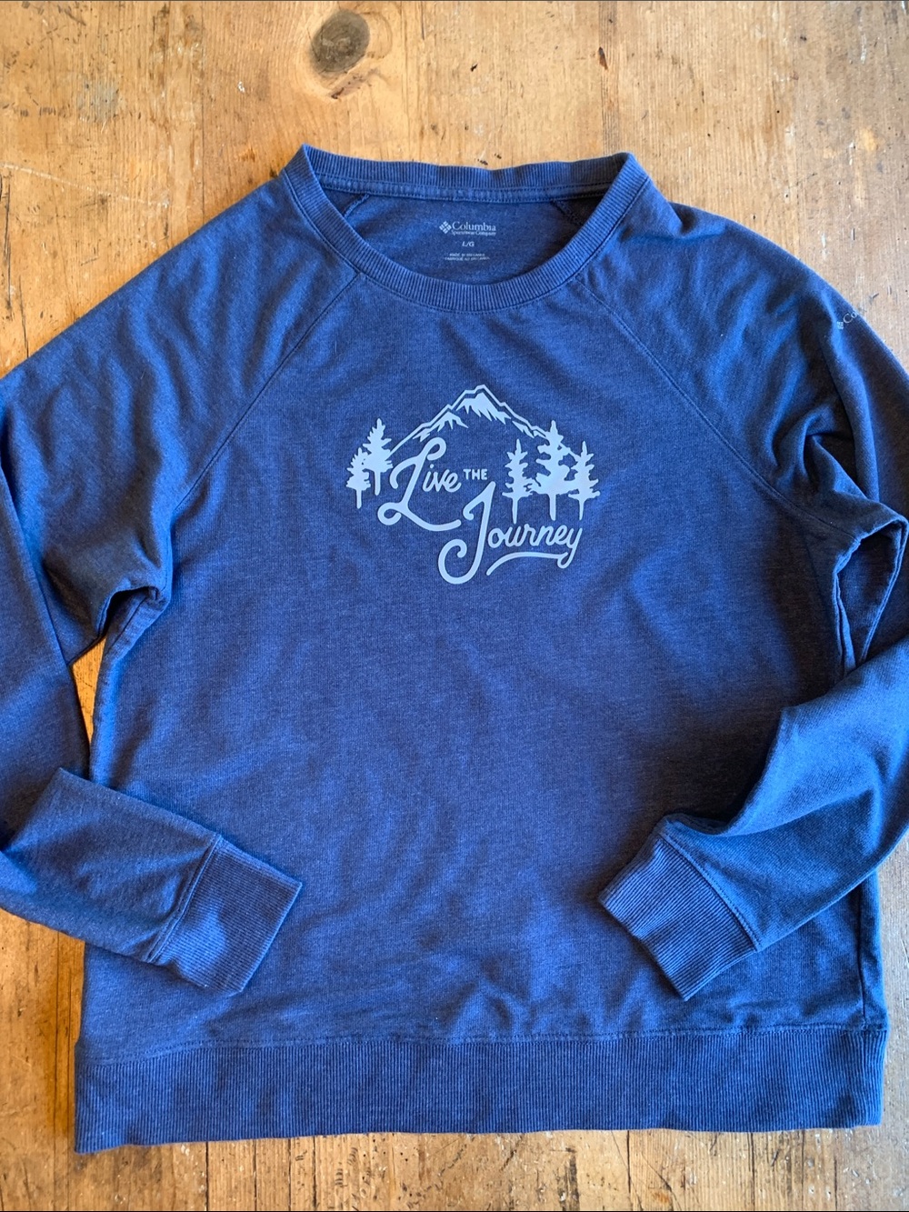 Columbia Navy 'Live the Journey' Graphic Crewneck